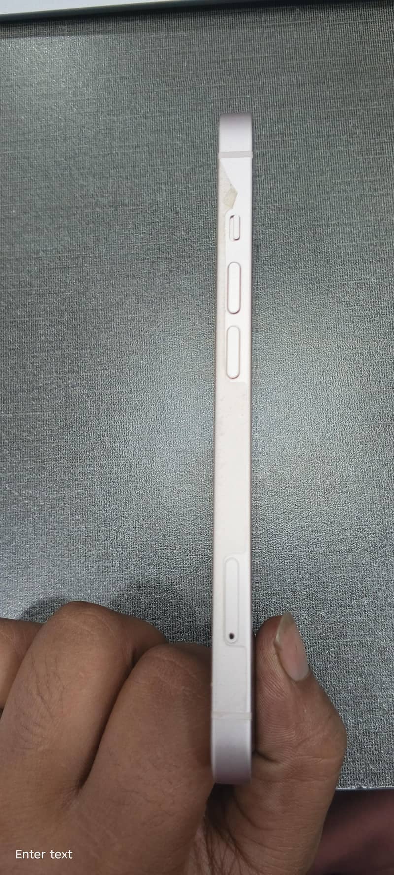 Apple iPhone 13 2