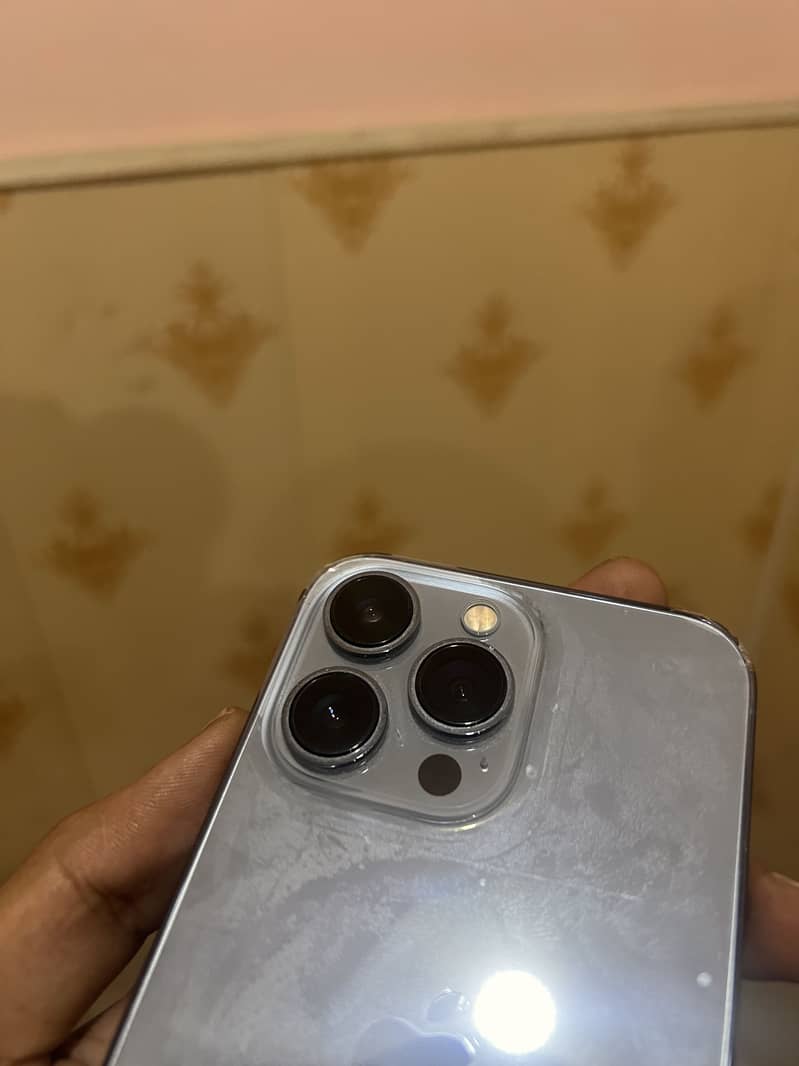 Apple iPhone 13 Pro 5