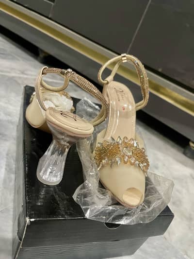 Pump heels for sale
