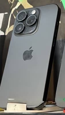 Apple iPhone 15 Pro 2