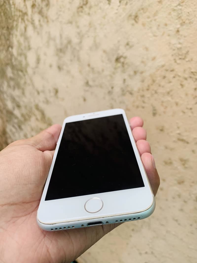 iPhone 7 1