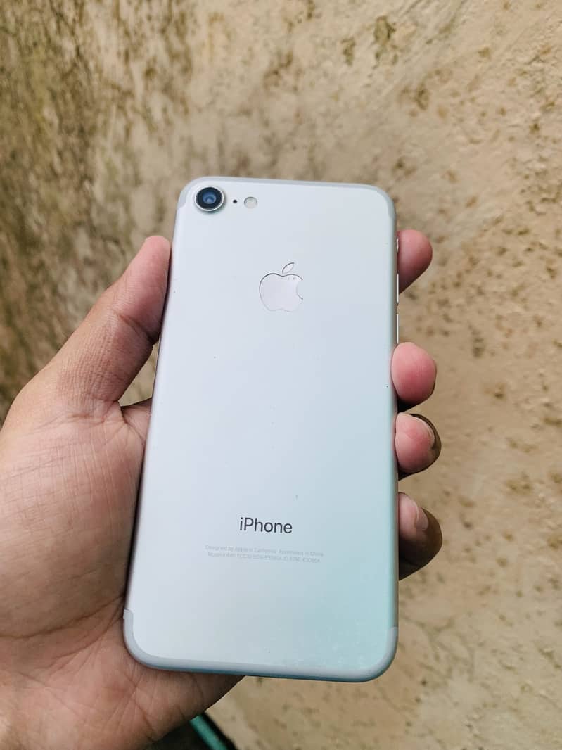 iPhone 7 2