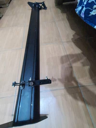Car Spoiler   Chance  deal its negotiable because of condition  0 dent