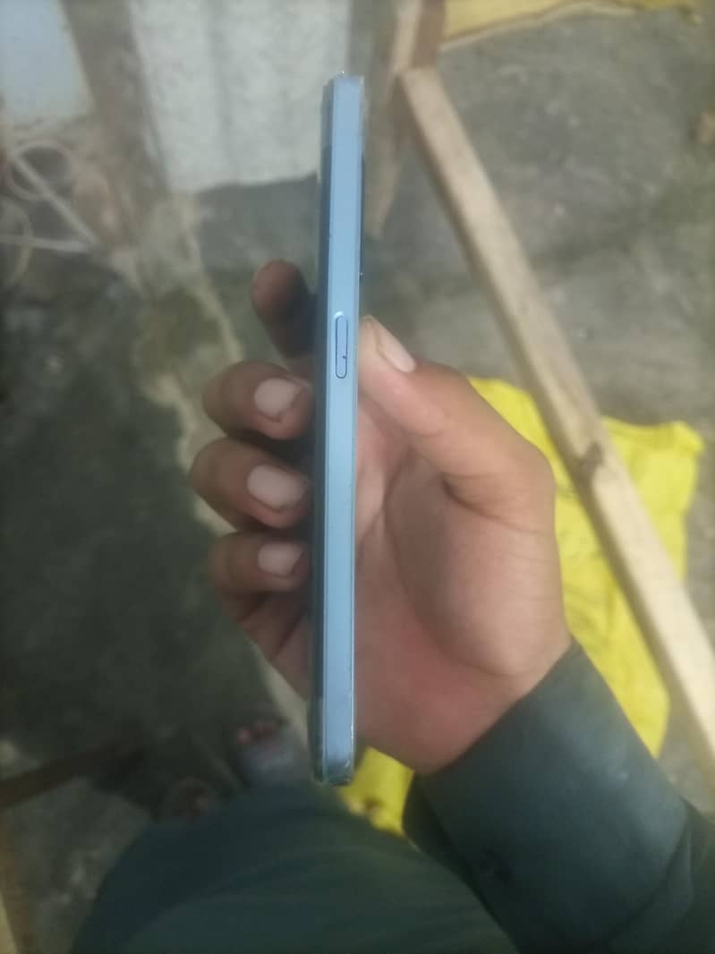 OPPO A57 0