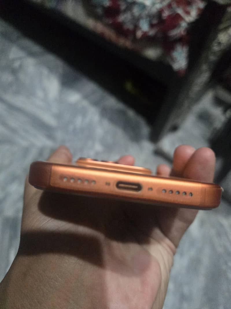 Apple iPhone 17 Pro 4