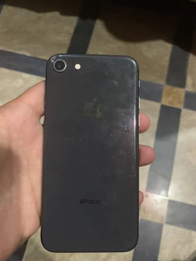 Apple iPhone 8