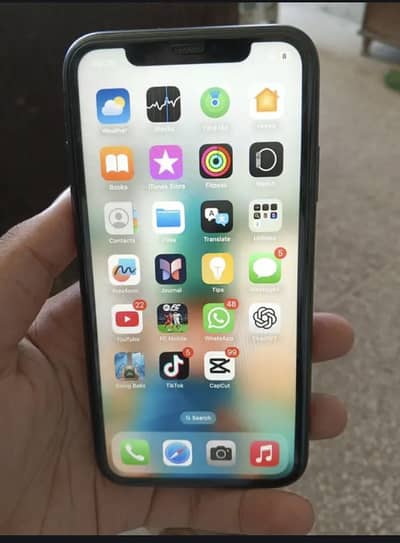 Apple iphone xr lush condition for sale