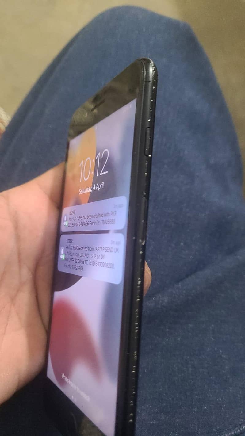 Apple iPhone 7 Plus 2