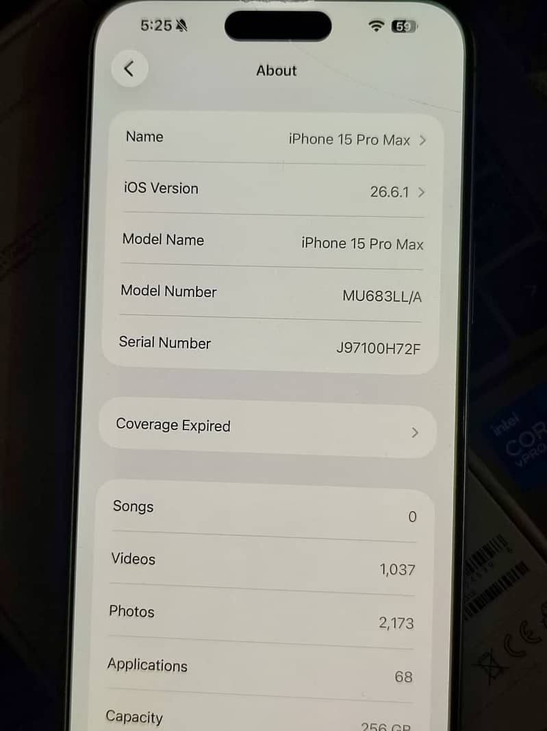 Apple iPhone 15 Pro Max 3