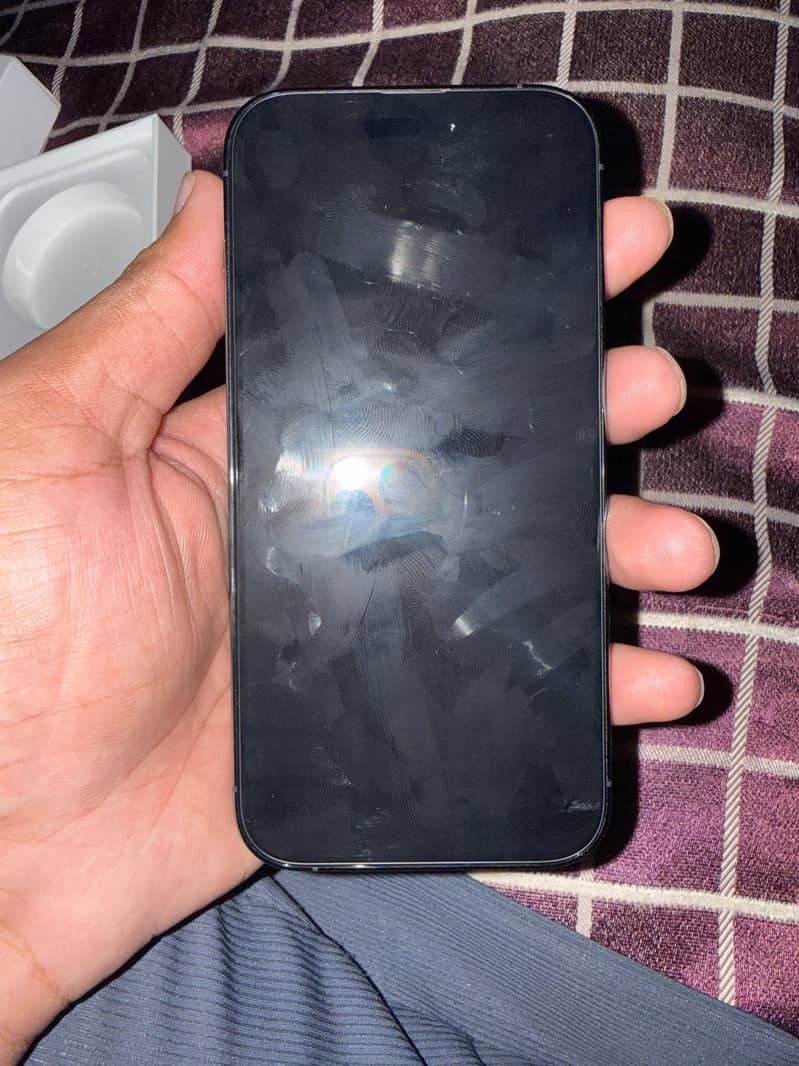 Apple iPhone 14 Pro 2
