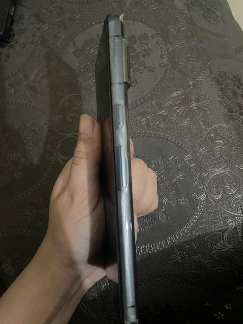 Google Pixel 7 4