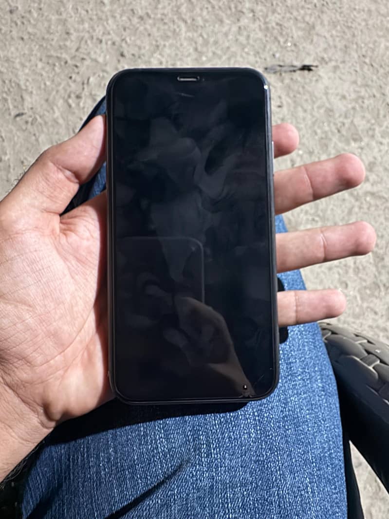 Apple iPhone 11 1
