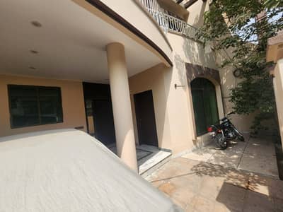 10 Marla 1.5 Storey House In D1 Township LHR