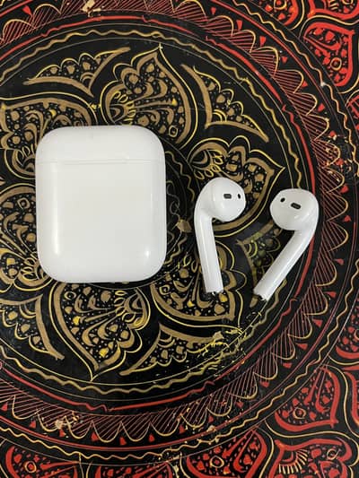 airpods , apple