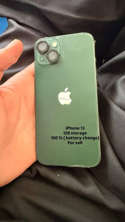 Apple iPhone 13