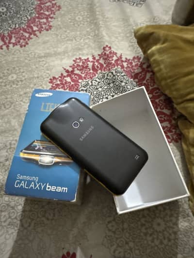 Samsung Mobile J1