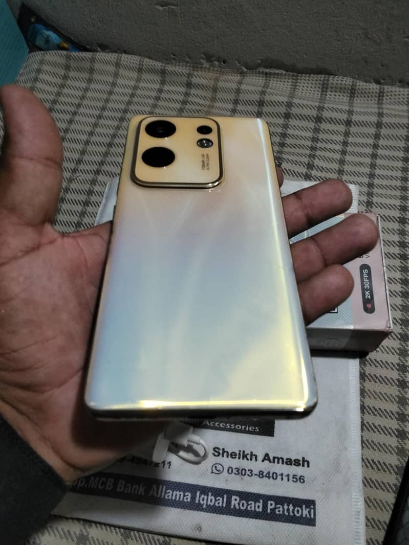 Infinix Zero 30 8