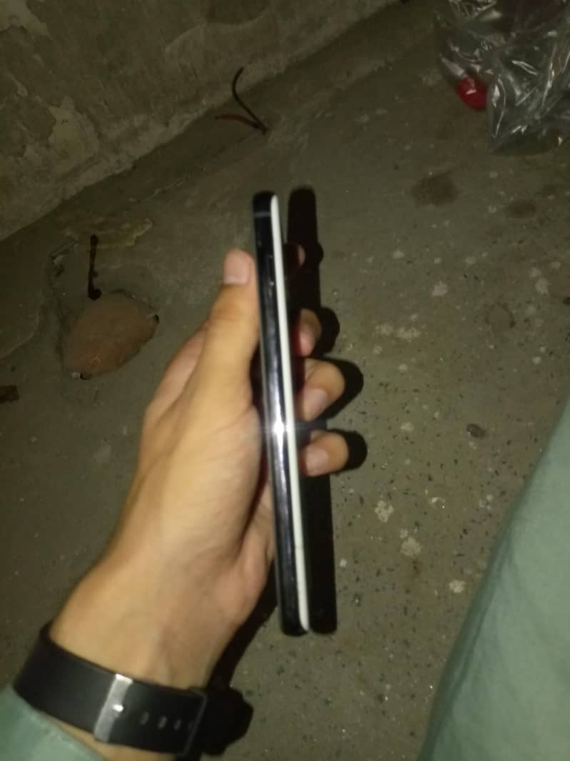 Samsung Mobile Note 10 Plus 3