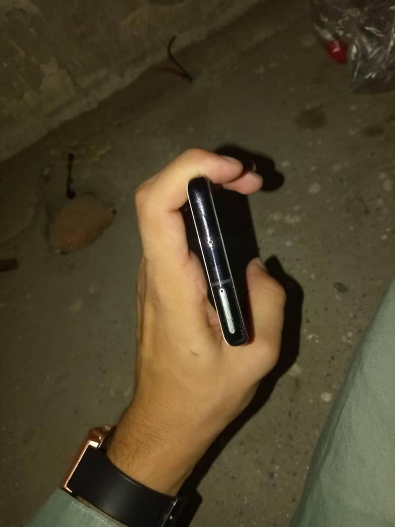 Samsung Mobile Note 10 Plus 6