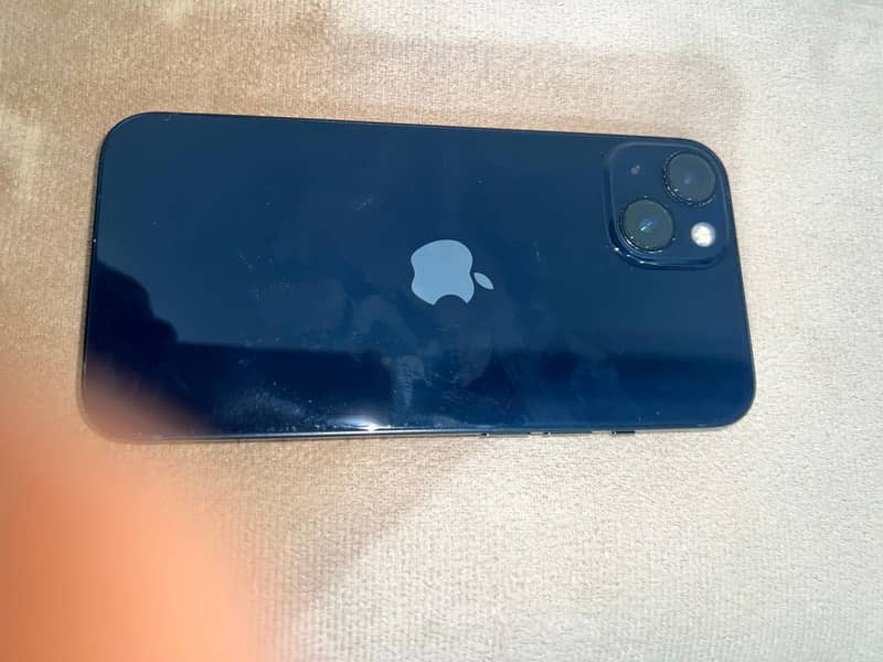 Apple iPhone 13 1
