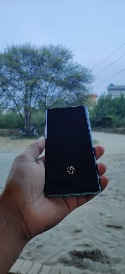 One Plus 8 Pro 12/256 100%ok