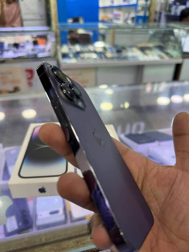 Apple iPhone 14 Pro 4
