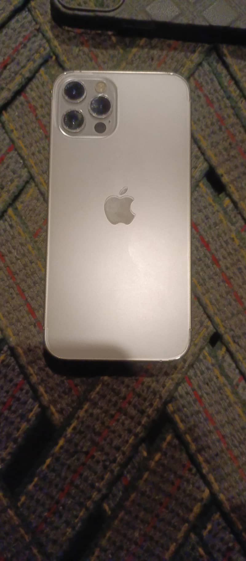 Apple iPhone 12 Pro 1