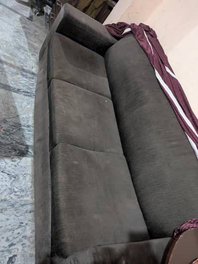 Sofa set 3-seater + 2-seater + 1-seater hai.