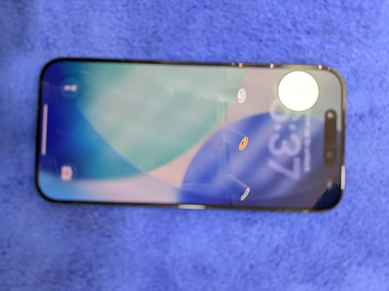 Apple iPhone 15 Pro 6
