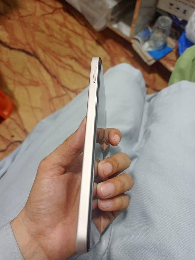 Infinix Smart 10 1