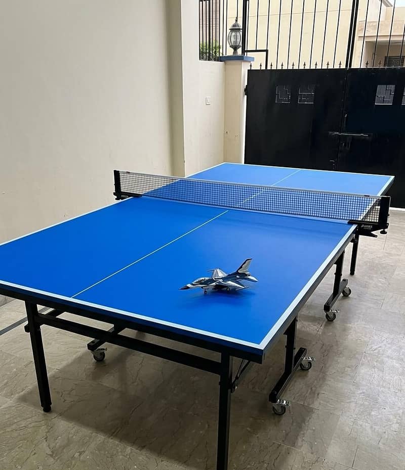Tennis Table 0