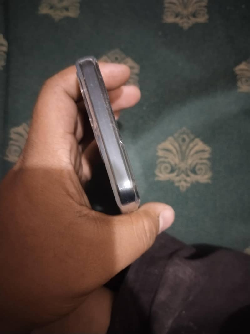 mobile realme note 70 2