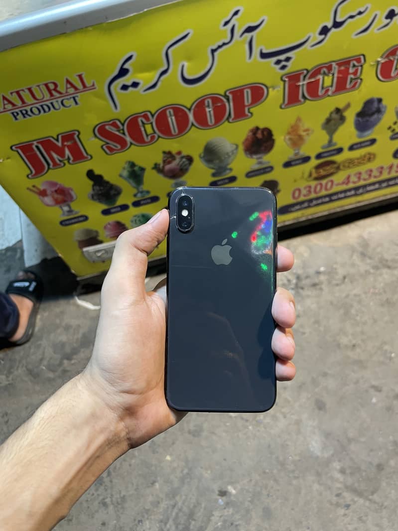 Apple iPhone X 0