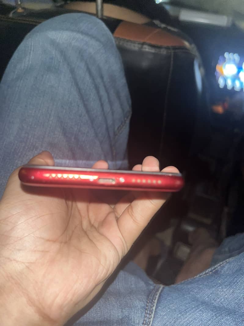 Apple iPhone 11 2
