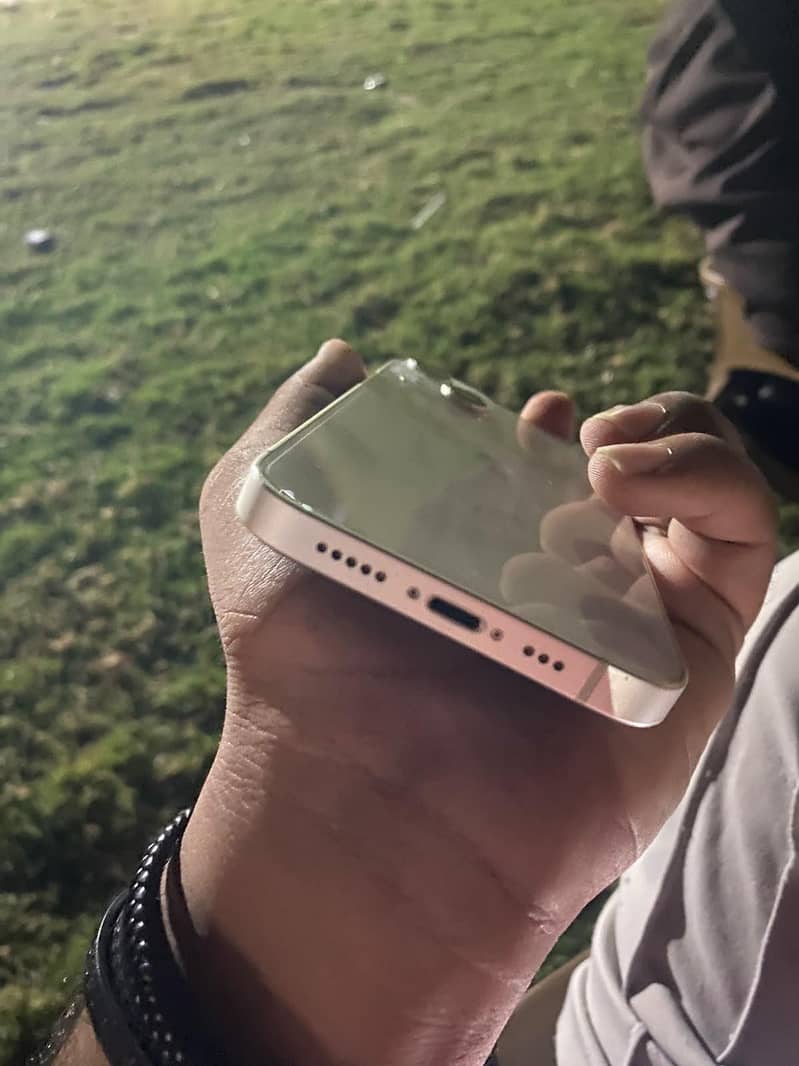 iphone 13 2