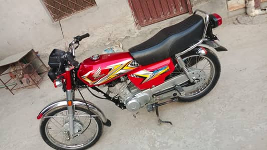 Honda CG 125 2025