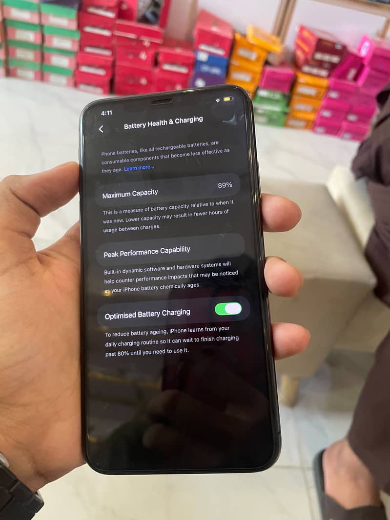 Apple iPhone 11 Pro Max 2