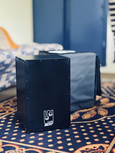 Cajon, Clap Box with cover. !