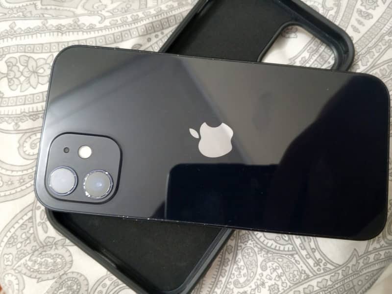 Apple iPhone 12 0