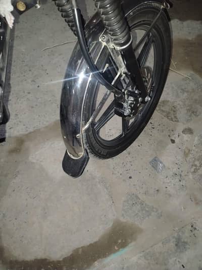 united bullet collar rad battery ok condition 10/10