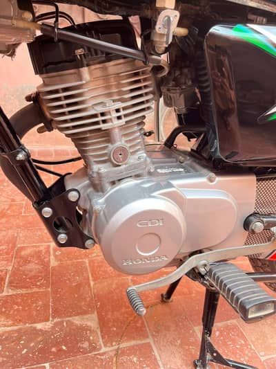 Honda 2022-2023 Model – Black Colour