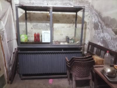 BURGER AND SHWARMA COUNTER