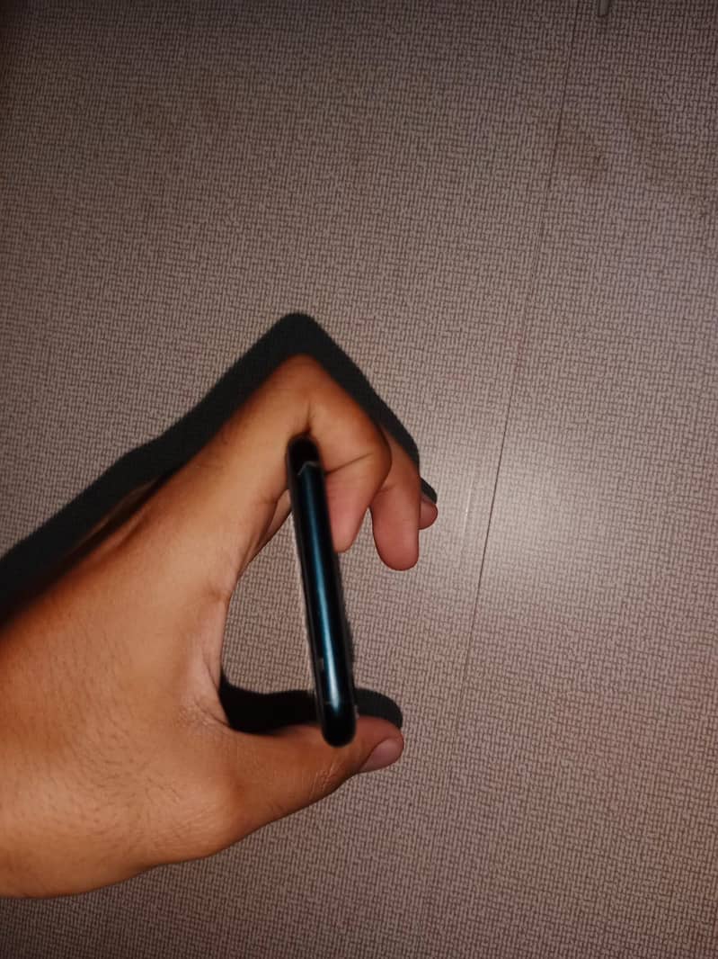 Apple iPhone SE 3