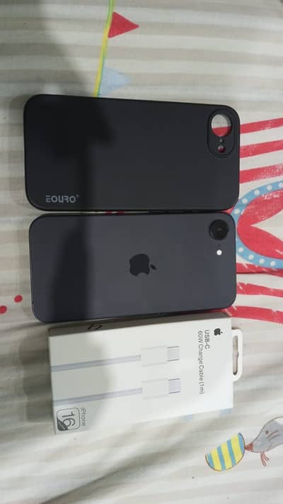 Apple iPhone 16e