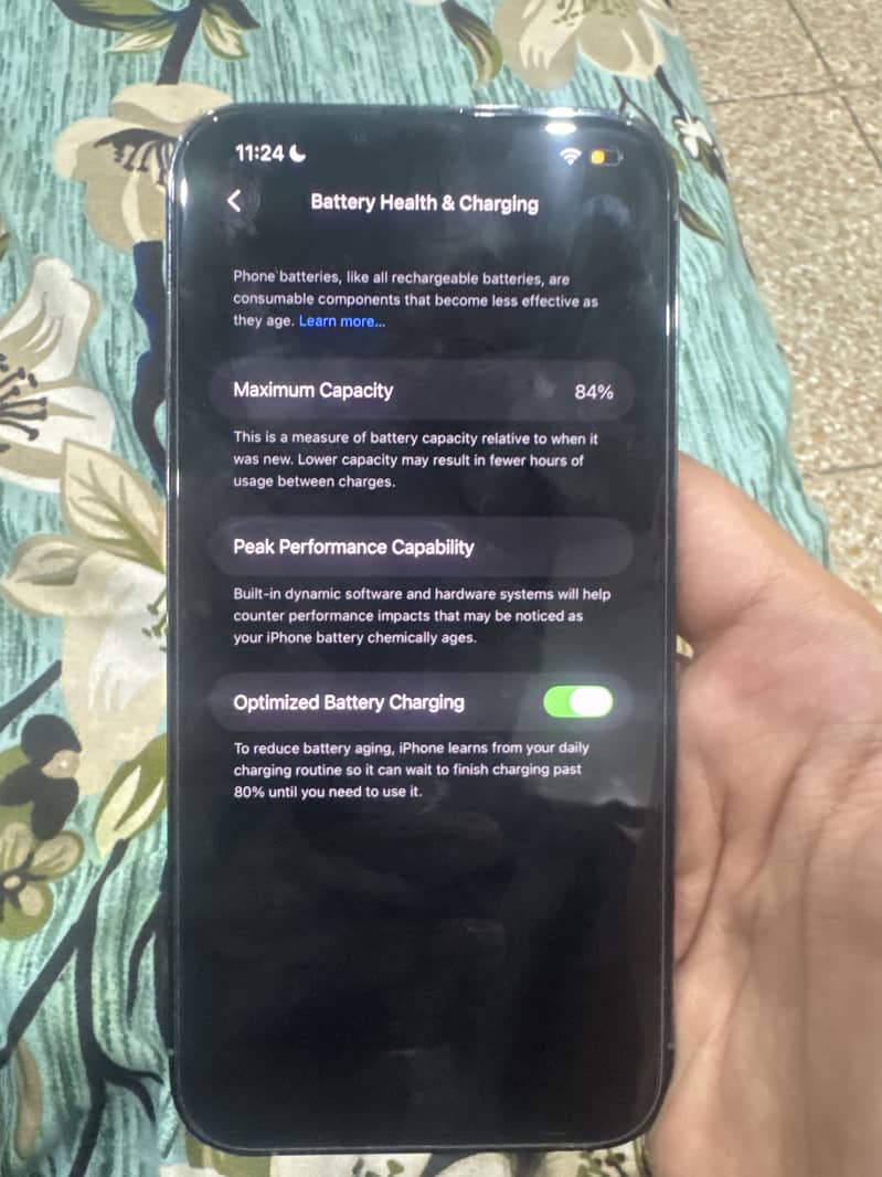Apple iPhone 13 Pro Max 4