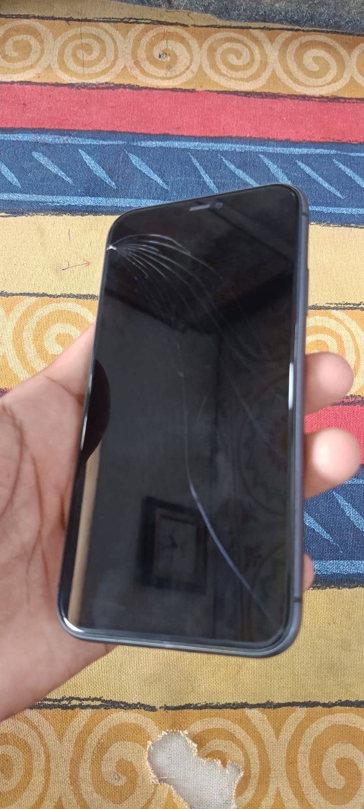 Apple iPhone 11 3