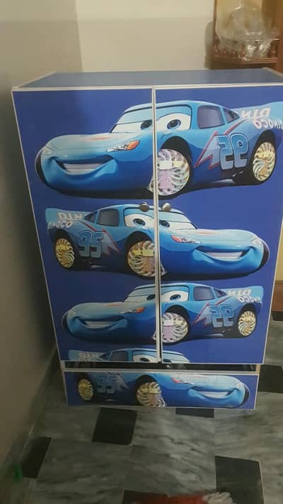 kids cuboard