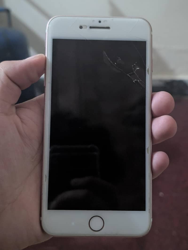 Apple iPhone 7 Plus 2