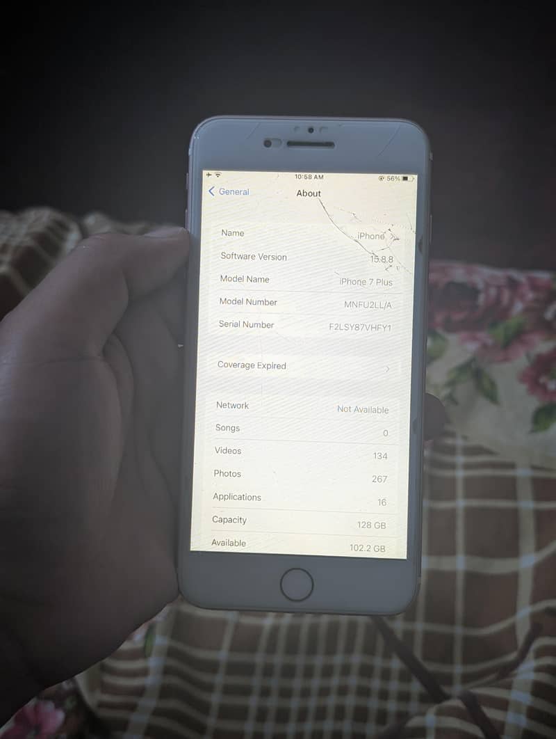 Apple iPhone 7 Plus 3