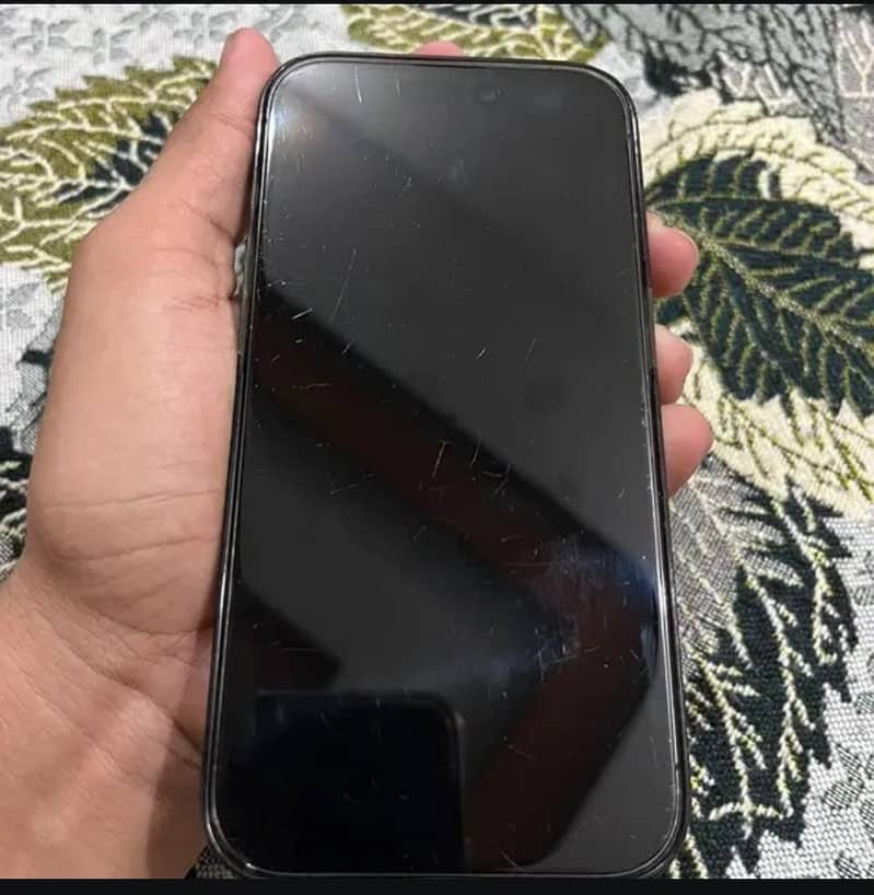 Apple iPhone 15 Pro 1